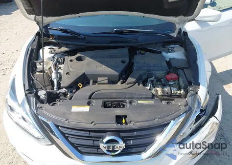 2018 Nissan Altima 2.5 S из США, поврежденный, VIN 1N4AL3AP3JC128750